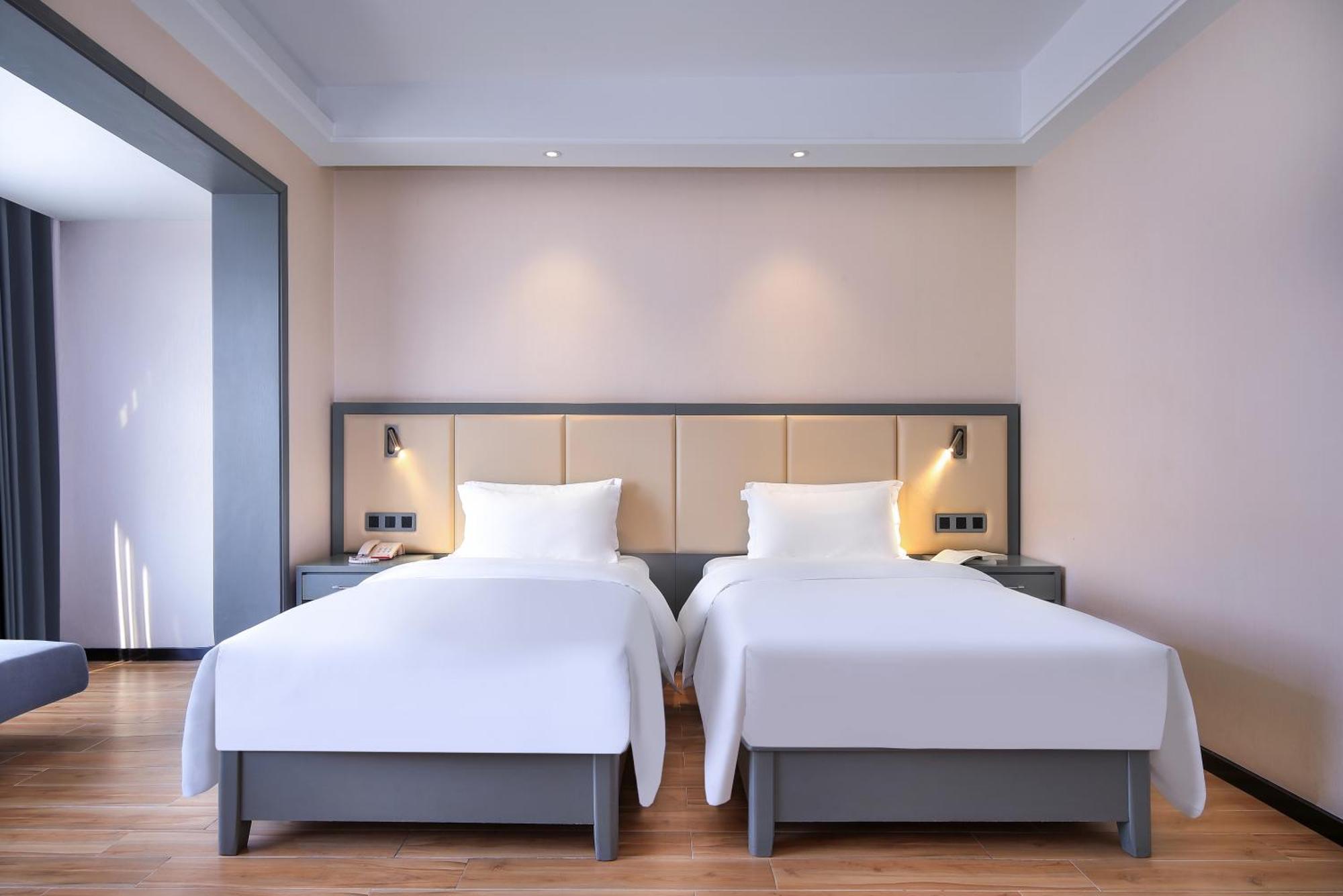 Wing Hotel Guilin - Central Square Phòng bức ảnh